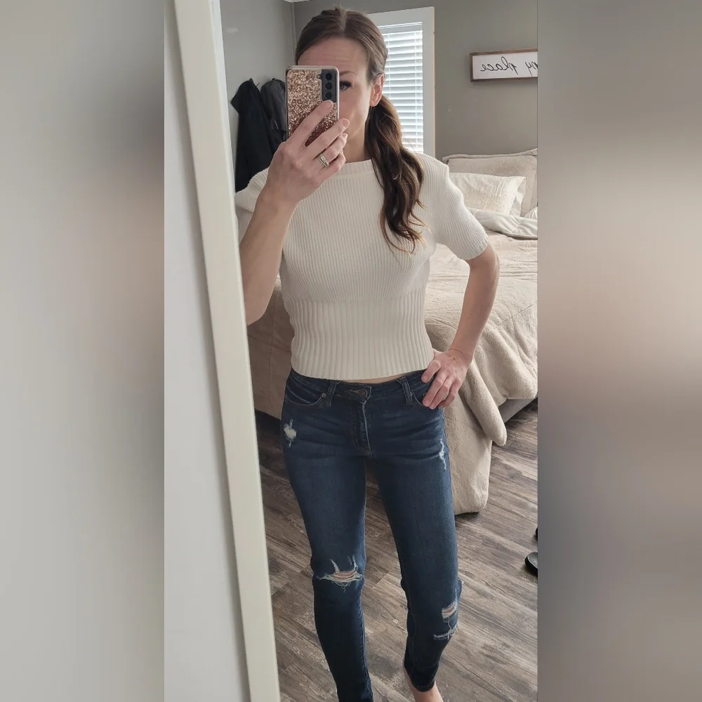 White Ayla sweater - Picture 2 of 4